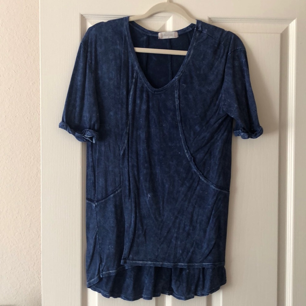 Navy top